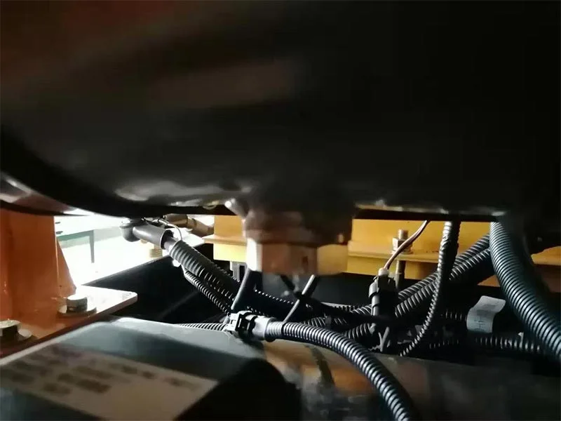 চাকাযুক্ত এক্সকাভেটর